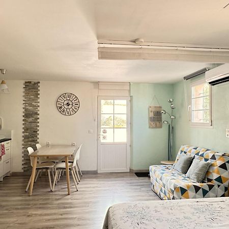 2 Hebergements - 10 Couchages - Parking, Piscine, Jacuzzi - Convivialite Roquebrune-sur-Argens Eksteriør bilde